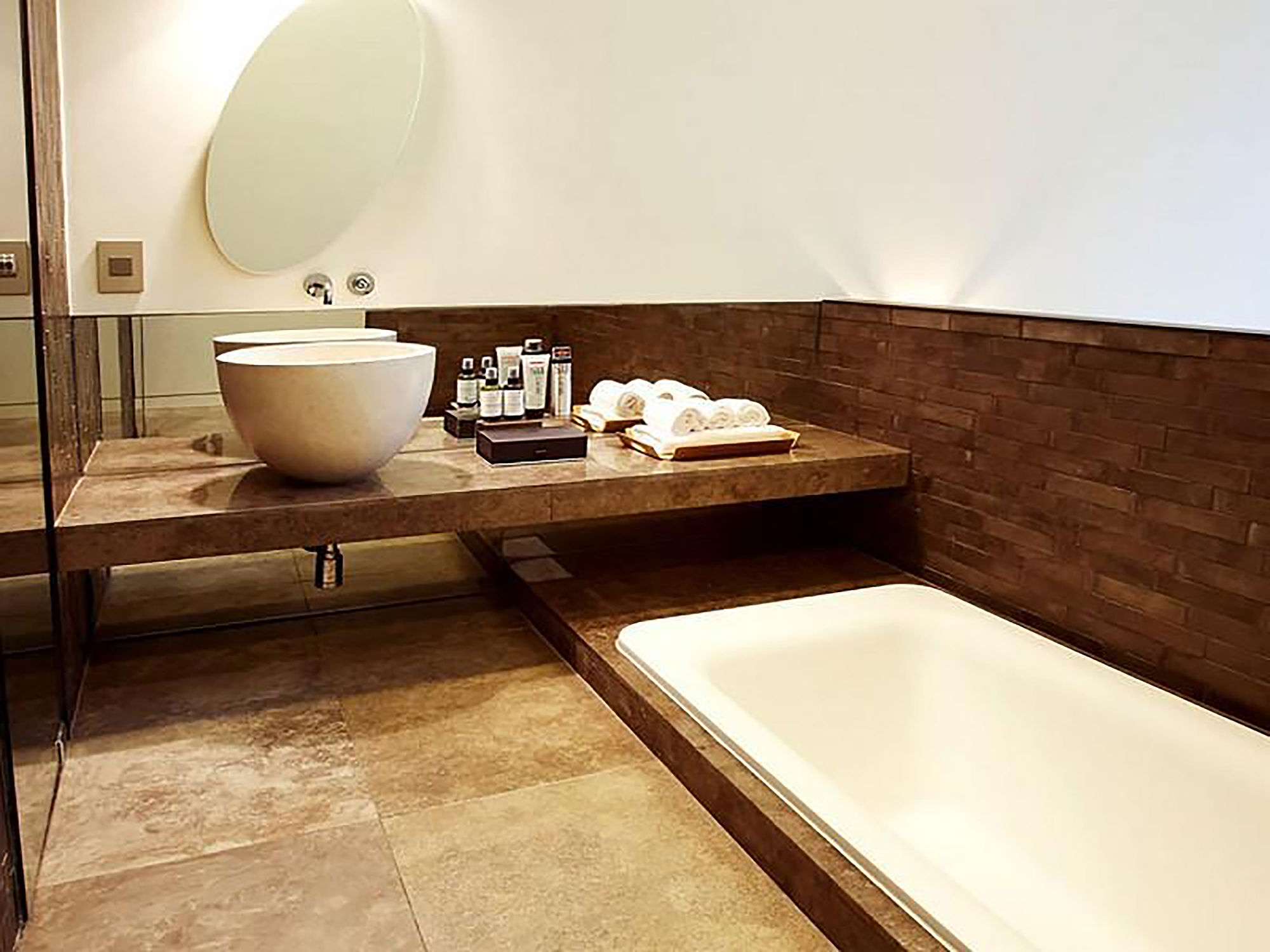 Js The Classic Hotel Osan Экстерьер фото